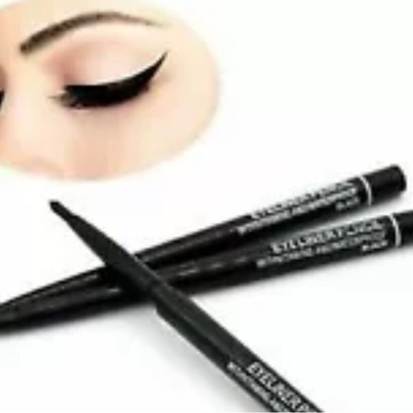 New MAC retractable waterproof black eyeliner 6 pieces pencil​ - Picture 1 of 5